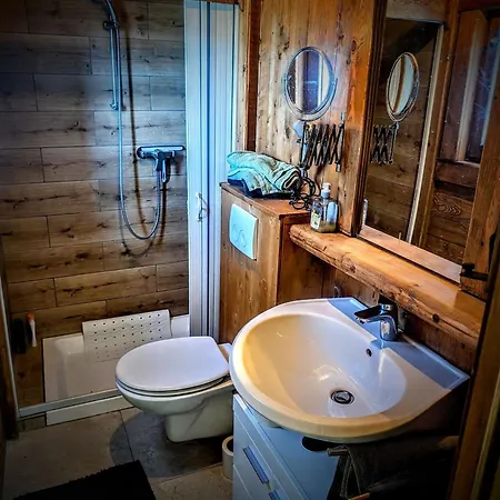 Casa de Férias Charming Mobile Retreat In Ebbs, Austria - Tranquil Escape